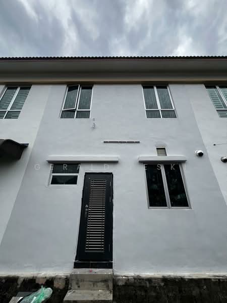 2-storey Terraced House for Sale in Taman Seruling Emas (Sungai Jawi) - Gerald Peski - PropertyGuru.com.my