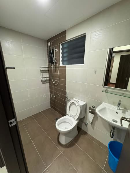 Condominium for Sale at Paraiso Residence @ The Earth - Elaine Yap - Bathroom - PropertyGuru.com.my