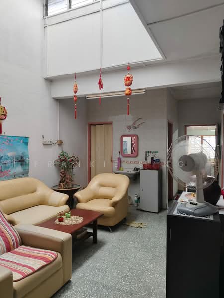 1-storey Terraced House for Sale in Kepong (Kuala Lumpur) - Frankie Sing - Living Room - PropertyGuru.com.my