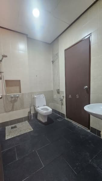 2-storey Terraced House for Rent in Bukit Jelutong (Shah Alam) - Tina Abas - PropertyGuru.com.my