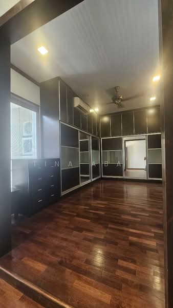 2-storey Terraced House for Rent in Bukit Jelutong (Shah Alam) - Tina Abas - PropertyGuru.com.my