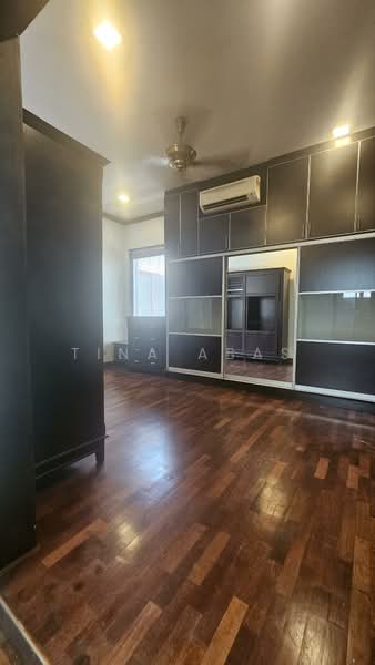 2-storey Terraced House for Rent in Bukit Jelutong (Shah Alam) - Tina Abas - PropertyGuru.com.my