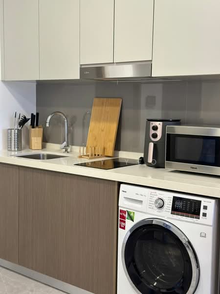 Service Residence for Rent at Agile Bukit Bintang - Rony Yeo - Kitchen - PropertyGuru.com.my