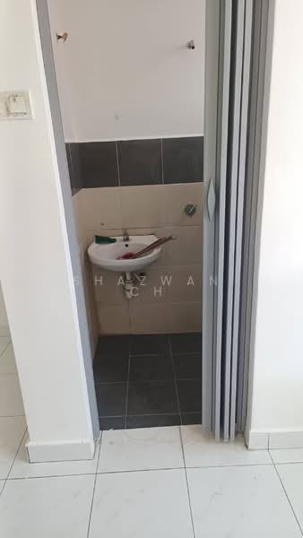 2-storey Terraced House for Sale in Semenyih Parklands (Beranang) - Shazwan CH - Bathroom - PropertyGuru.com.my