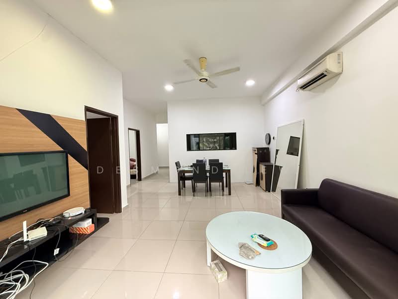 Servis Apartment untuk Dijual di Palazio - Desmond Lew - Living Room - PropertyGuru.com.my