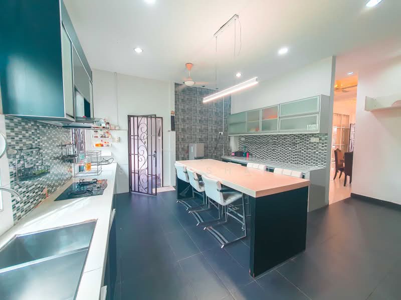 Semi-Detached House for Sale in Kajang (Selangor) - Syed Shah - Kitchen - PropertyGuru.com.my