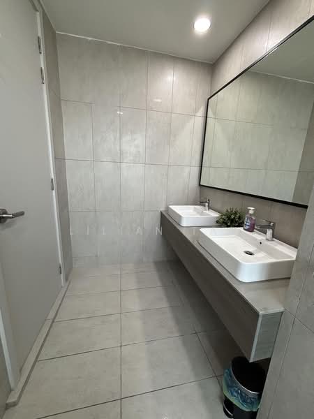 Service Residence for Sale at Datum Jelatek Residence - Lilian Tan - Bathroom - PropertyGuru.com.my