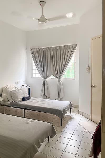 2-storey Terraced House for Sale in Kota Damansara (Selangor) - Vincent Liaw - Bedroom - PropertyGuru.com.my