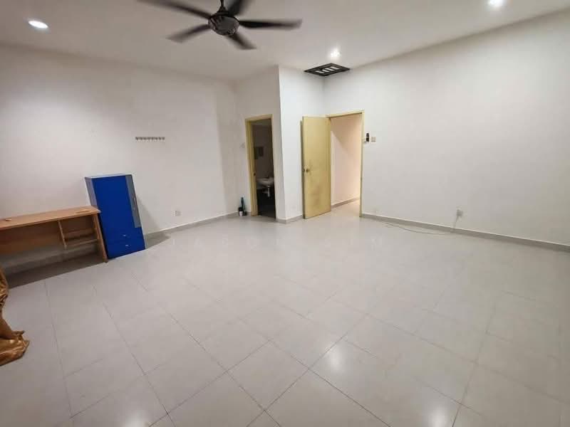 2-storey Terraced House for Sale in Taman JP Perdana (Johor Bahru) - Jason Sim - Living Room - PropertyGuru.com.my