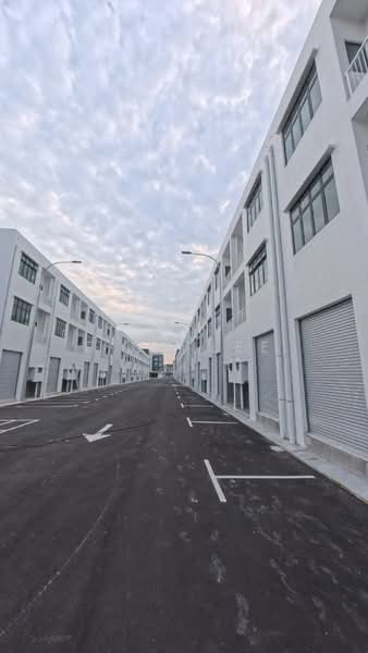 Shop / Office for Rent in Permas Jaya (Johor Bahru) - Fion Lee - Exterior - PropertyGuru.com.my