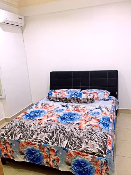 Condominium for Sale at Sea View Tower - Gerald Peski - Bedroom - PropertyGuru.com.my