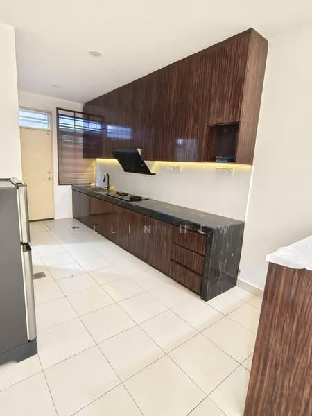2-storey Terraced House for Sale in Pasir Gudang (Johor) - Ellin Hew - Kitchen - PropertyGuru.com.my