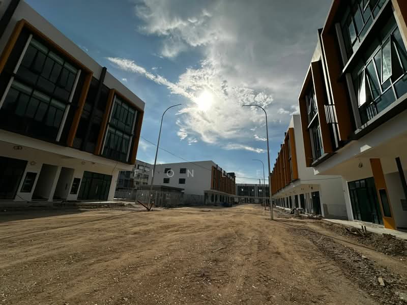 Kedai untuk Disewa di Permas Jaya (Johor Bahru) - Fion Lee - Exterior - PropertyGuru.com.my