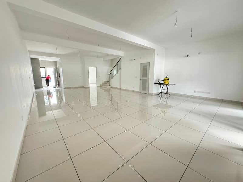 2-storey Terraced House for Sale in Seremban (Negeri Sembilan) - Marcus Yeow - Living Room - PropertyGuru.com.my