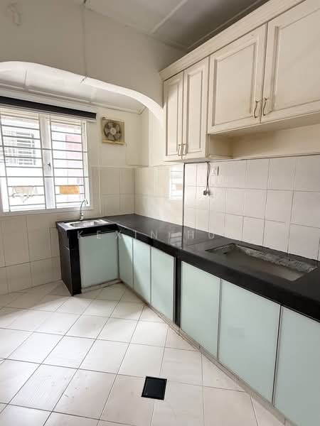 Rumah Teres 2 Tingkat untuk Disewa di Taman Pelangi Indah (Ulu Tiram) - Kexin Hua - PropertyGuru.com.my