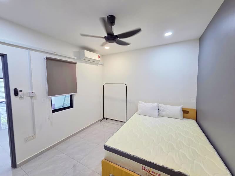 Semi-Detached House for Rent in Kampung Bahru (Johor Bahru) - Loong Hing Liong - Bedroom - PropertyGuru.com.my