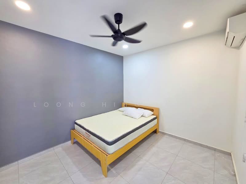 Semi-Detached House for Rent in Kampung Bahru (Johor Bahru) - Loong Hing Liong - Bedroom - PropertyGuru.com.my