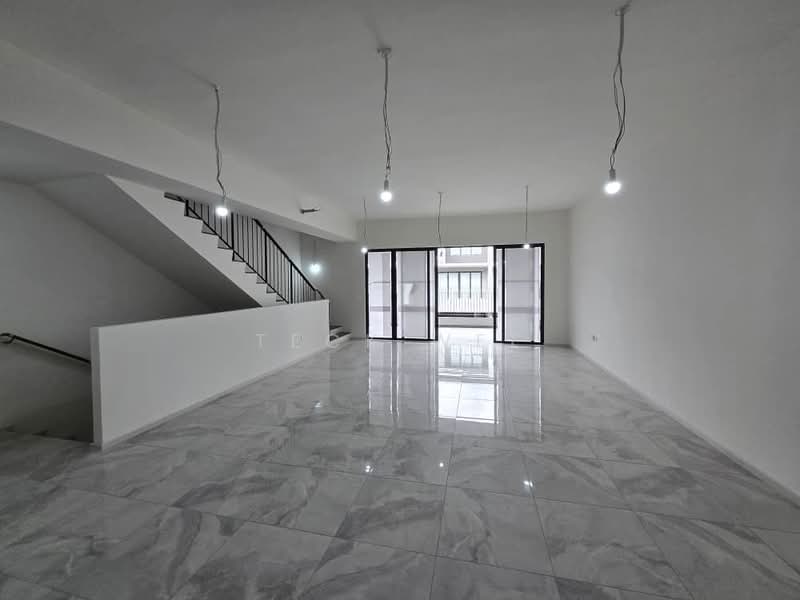 2-storey Terraced House for Sale in Jia Residences (Seri Kembangan) - Teck Wee - PropertyGuru.com.my