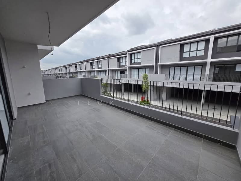 2-storey Terraced House for Sale in Jia Residences (Seri Kembangan) - Teck Wee - PropertyGuru.com.my