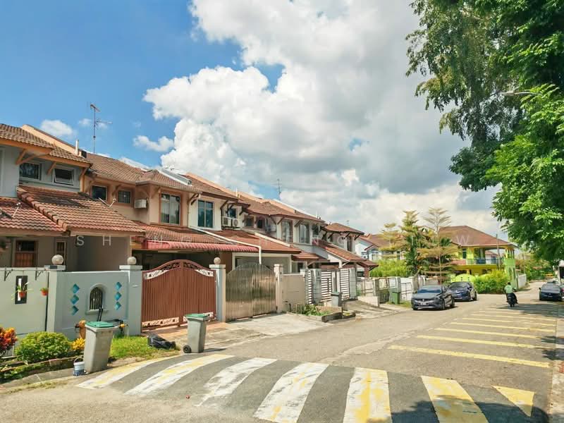 2-storey Terraced House for Rent in Taman Mount Austin (Tebrau) - Sheng Cheng Tiew - Exterior - PropertyGuru.com.my