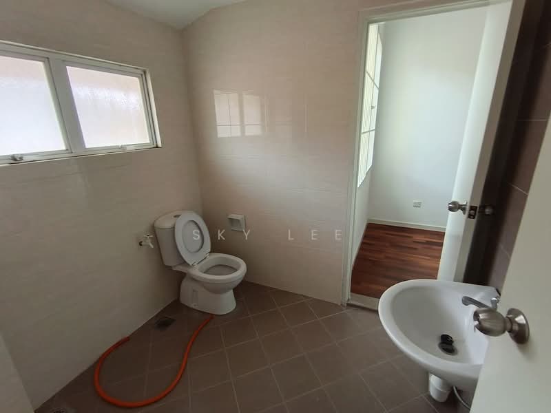 2-storey Terraced House for Sale in Taman Puchong Prima (Puchong) - Sky Lee - Bathroom - PropertyGuru.com.my