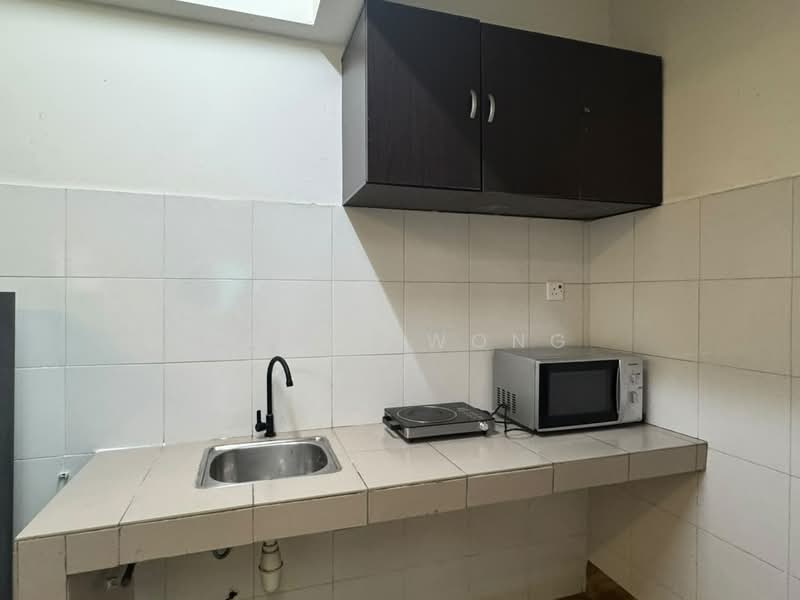 Pangsapuri untuk Disewa di Menara Rajawali - Sarah Wong - Kitchen - PropertyGuru.com.my
