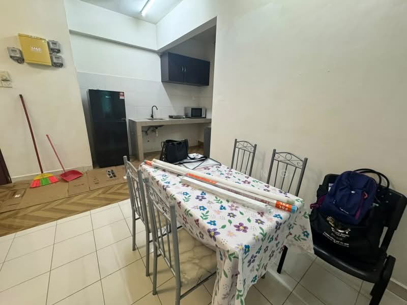 Pangsapuri untuk Disewa di Menara Rajawali - Sarah Wong - Kitchen - PropertyGuru.com.my