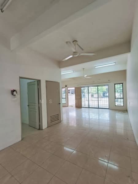 Rumah Teres 2 Tingkat untuk Disewa di Seri Iskandar (Perak) - Ms Yong - PropertyGuru.com.my