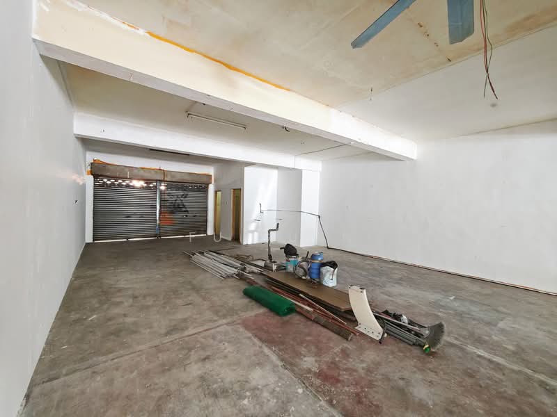 Kedai untuk Disewa di Taman Rinting (Masai) - Fu Guan - Interior - PropertyGuru.com.my