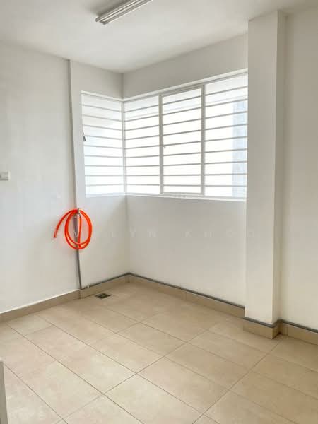 Kondominium untuk Dijual di Villa Crystal - Evelyn Khoo - Kitchen - PropertyGuru.com.my