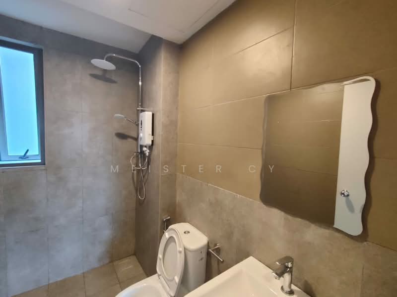 Servis Apartment untuk Disewa di Suite Enesta - Meister CY - Bathroom - PropertyGuru.com.my