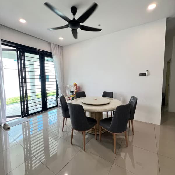 Semi-Detached House for Sale in Muara Tuang (Samarahan) - Nicholas Tan - PropertyGuru.com.my