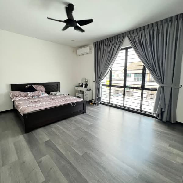 Semi-Detached House for Sale in Muara Tuang (Samarahan) - Nicholas Tan - PropertyGuru.com.my