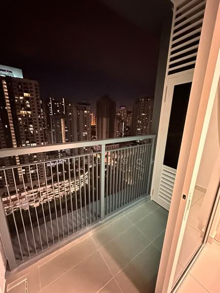 Kondominium untuk Dijual di Inspirasi - Aric Goh - Balcony - PropertyGuru.com.my