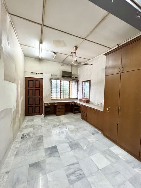 Rumah Teres 2 Tingkat untuk Dijual di Taman Johor Jaya (Johor Bahru) - DX GAN - PropertyGuru.com.my