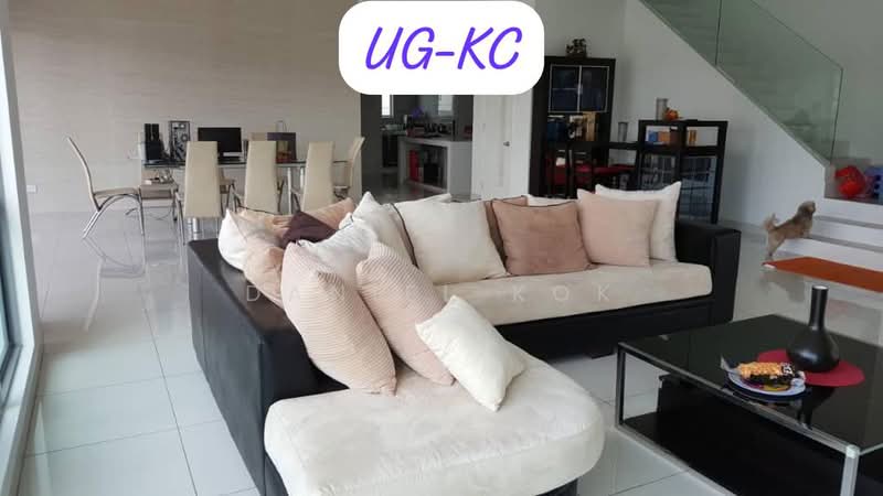 Rumah Berkembar untuk Dijual di Ambang Botanic 2 (Klang) - Daniel Kok - Living Room - PropertyGuru.com.my