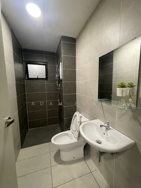 Servis Apartment untuk Disewa di M Oscar - Adam Fong - Bathroom - PropertyGuru.com.my