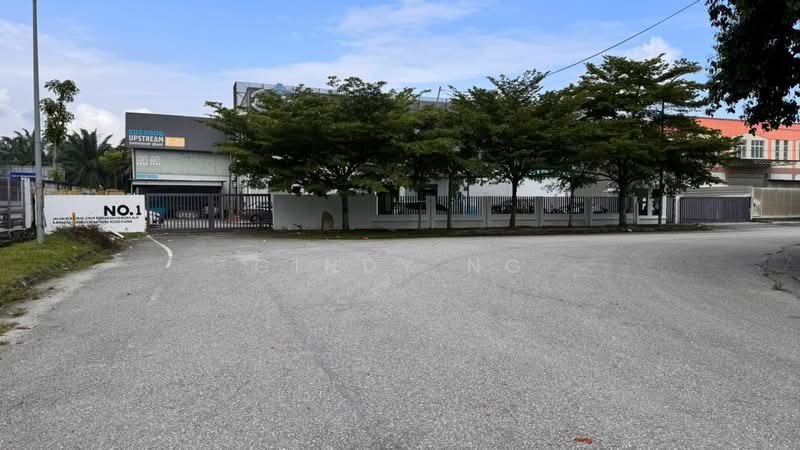 Banglo Komersial untuk Dijual di Taman Perindustrian Meru (Kapar) - Cindy Ng - Exterior - PropertyGuru.com.my