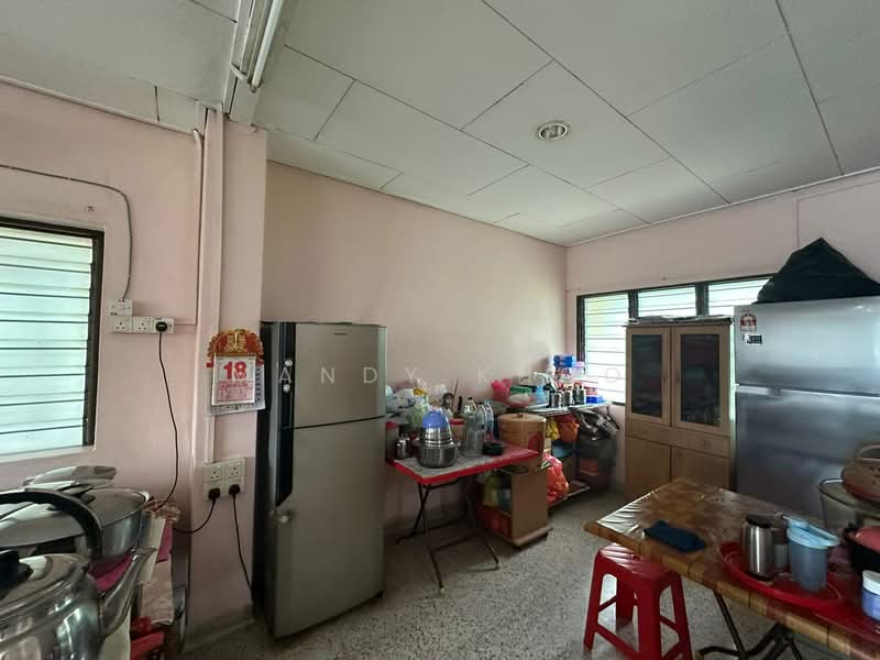 Rumah Banglo untuk Dijual di Petaling Jaya (Selangor) - Mandy Khoo - Kitchen - PropertyGuru.com.my
