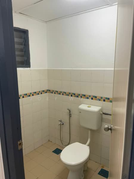 Apartment for Sale at Pangsapuri Seri Jati - Joey Wong - Bathroom - PropertyGuru.com.my