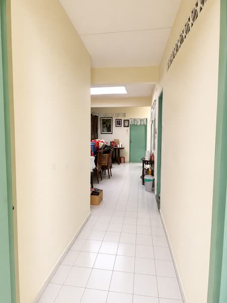 1-storey Terraced House for Sale in Desa Jaya Kepong (Kepong) - Sean Yong - Corridor - PropertyGuru.com.my