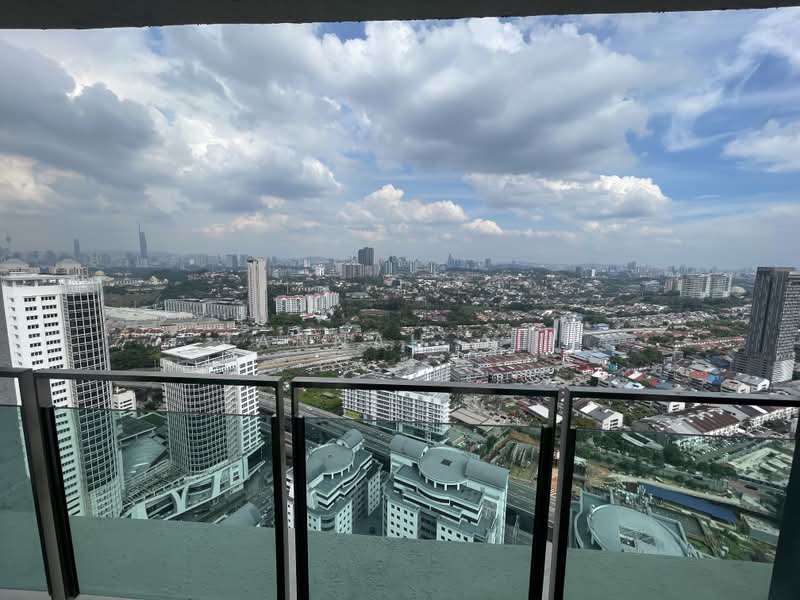 Pangsapuri untuk Dijual di Ooak Serviced Apartments @ Kiara 163 - Jannah Ali - View - PropertyGuru.com.my