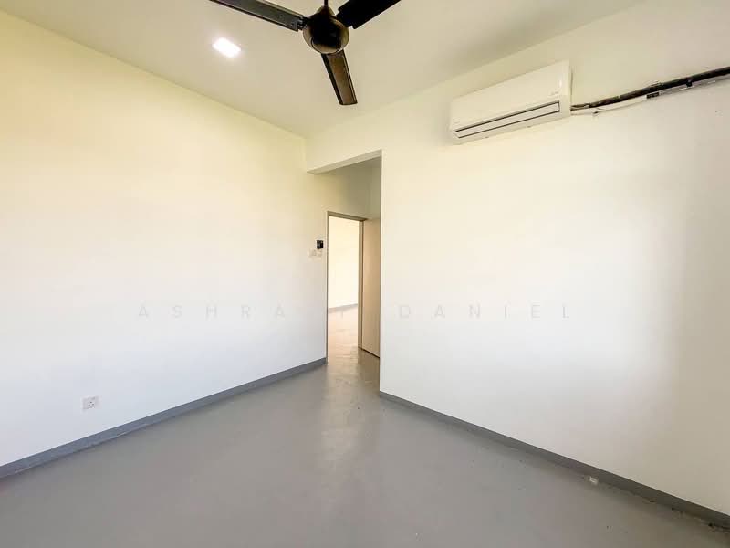 Semi-Detached House for Sale in Semenyih (Selangor) - Ashraff Daniel - PropertyGuru.com.my