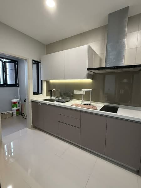 Servis Apartment untuk Disewa di Residensi Ava @ Kiara Bay - Ben Ling - Kitchen - PropertyGuru.com.my