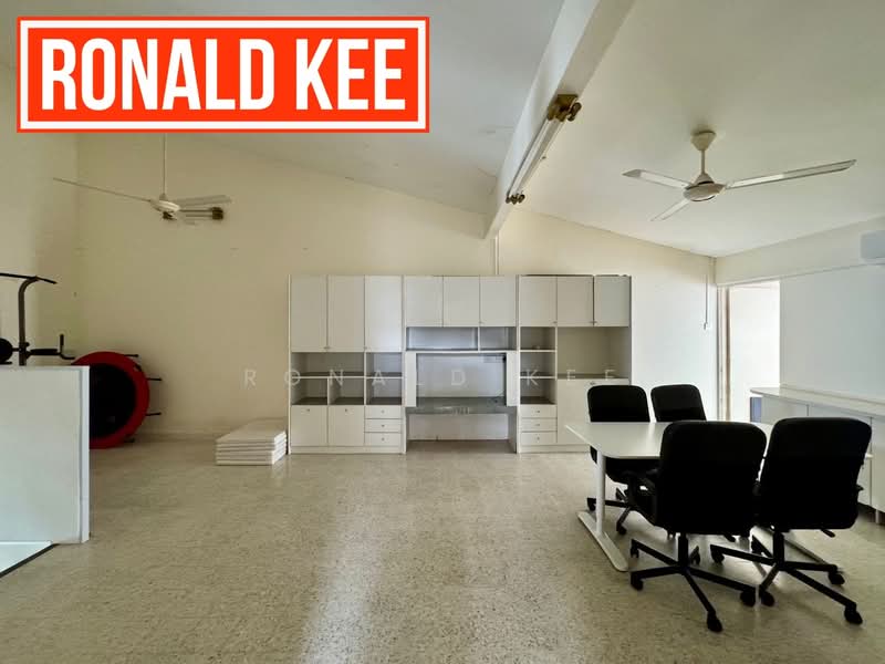 Semi-Detached House for Sale in Taman Jesselton (Ayer Itam) - Ronald Kee - Interior - PropertyGuru.com.my