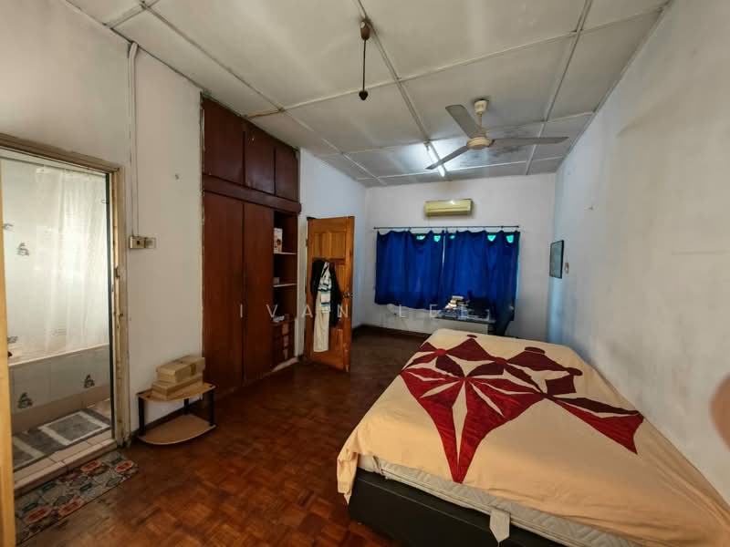 Rumah Banglo untuk Dijual di SS1 (Petaling Jaya) - Ivan Lee - Bedroom - PropertyGuru.com.my