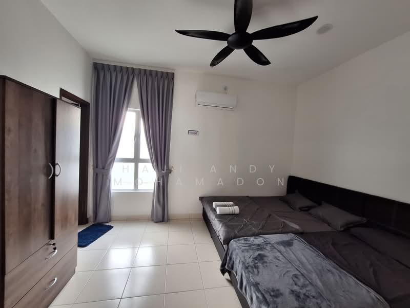 Bungalow for Sale in Taman Sri Lambak (Kluang) - Haji Andy Mohamadon - Bedroom - PropertyGuru.com.my