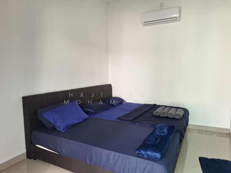 Bungalow for Sale in Taman Sri Lambak (Kluang) - Haji Andy Mohamadon - Bedroom - PropertyGuru.com.my