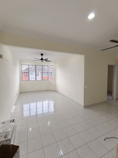 Apartment for Sale at Sri Putra Apartment - Danny See - Living Room - PropertyGuru.com.my