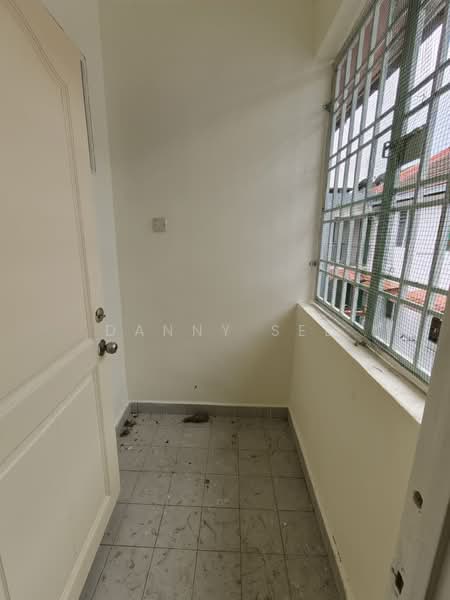 Apartment for Sale at Sri Putra Apartment - Danny See - Balcony - PropertyGuru.com.my